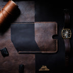 Црно-браон футрола за мобилни телефон