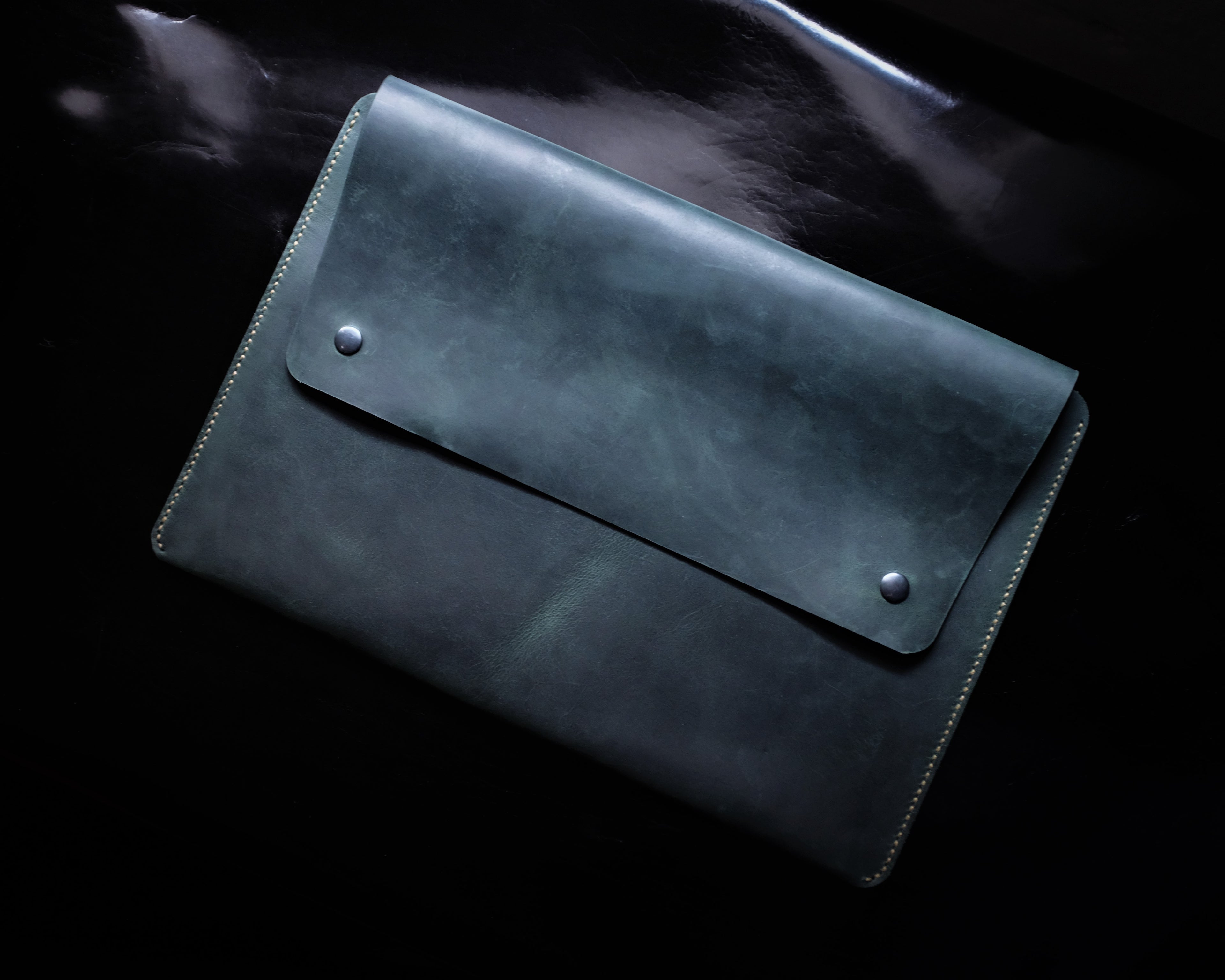 Зелена торба за лаптоп