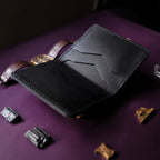 Црни новчаник U2