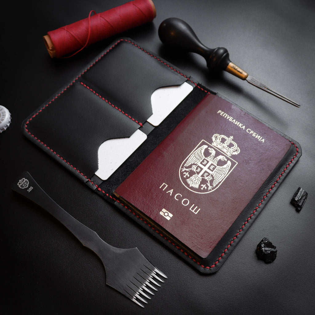 Црни новчаник за пасош