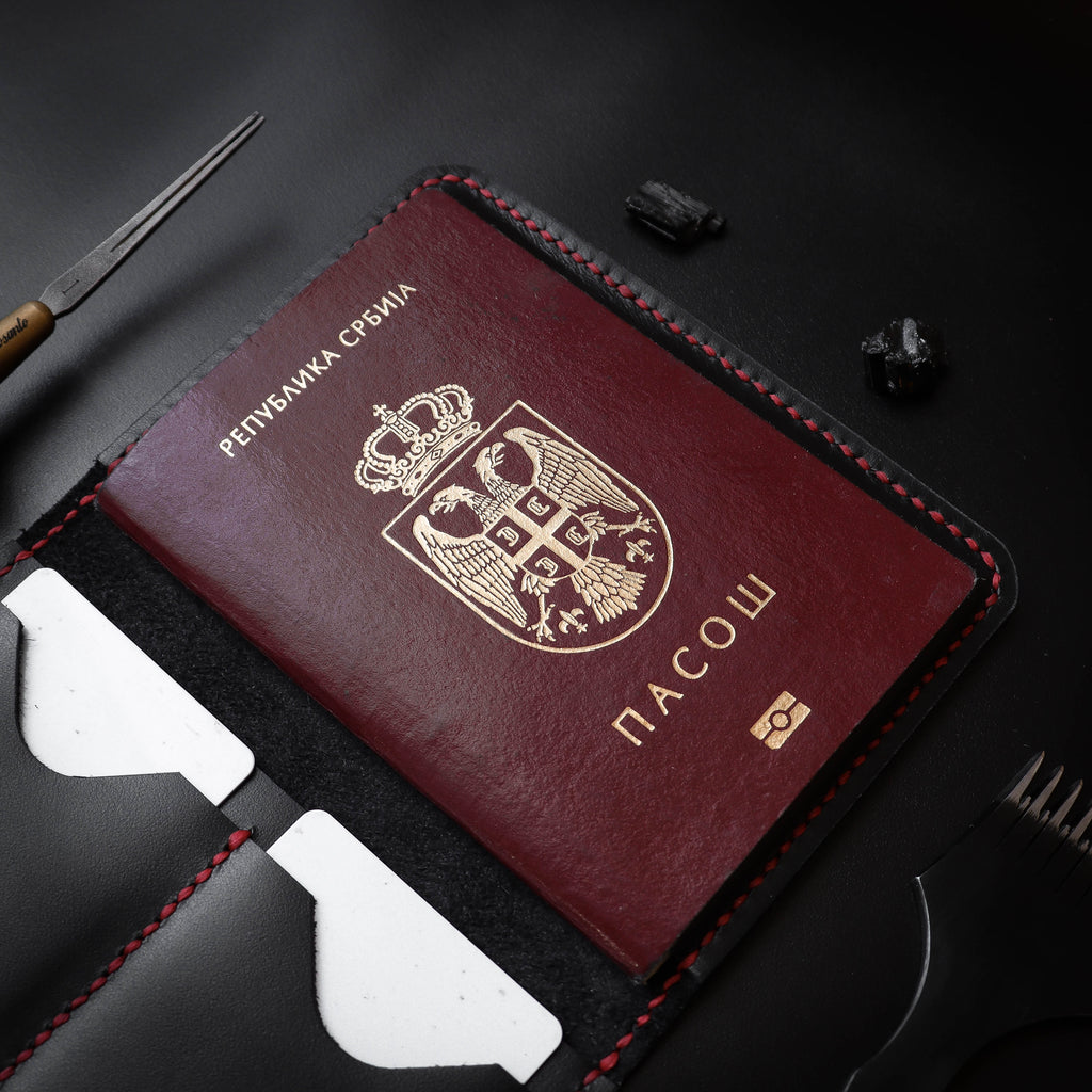Црни новчаник за пасош