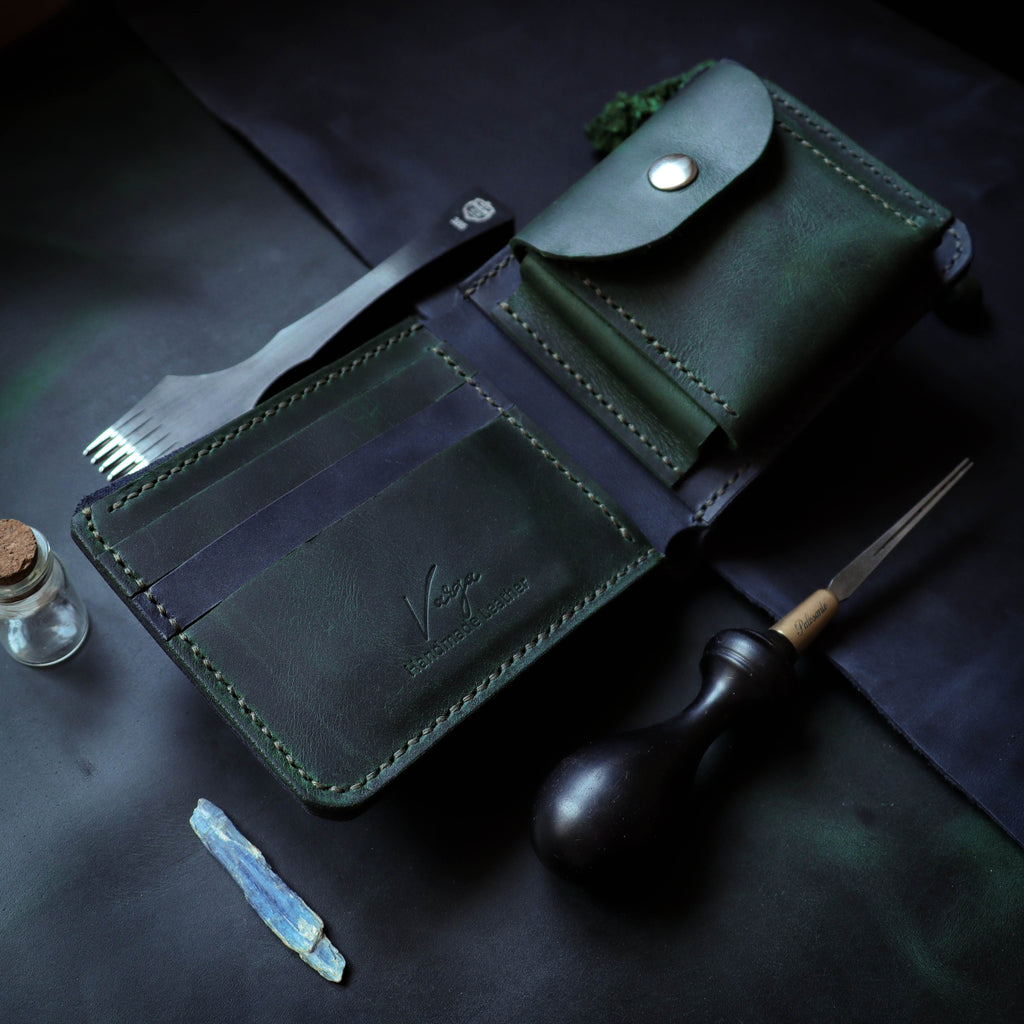 Зелени и тегет плави новчаник Д1