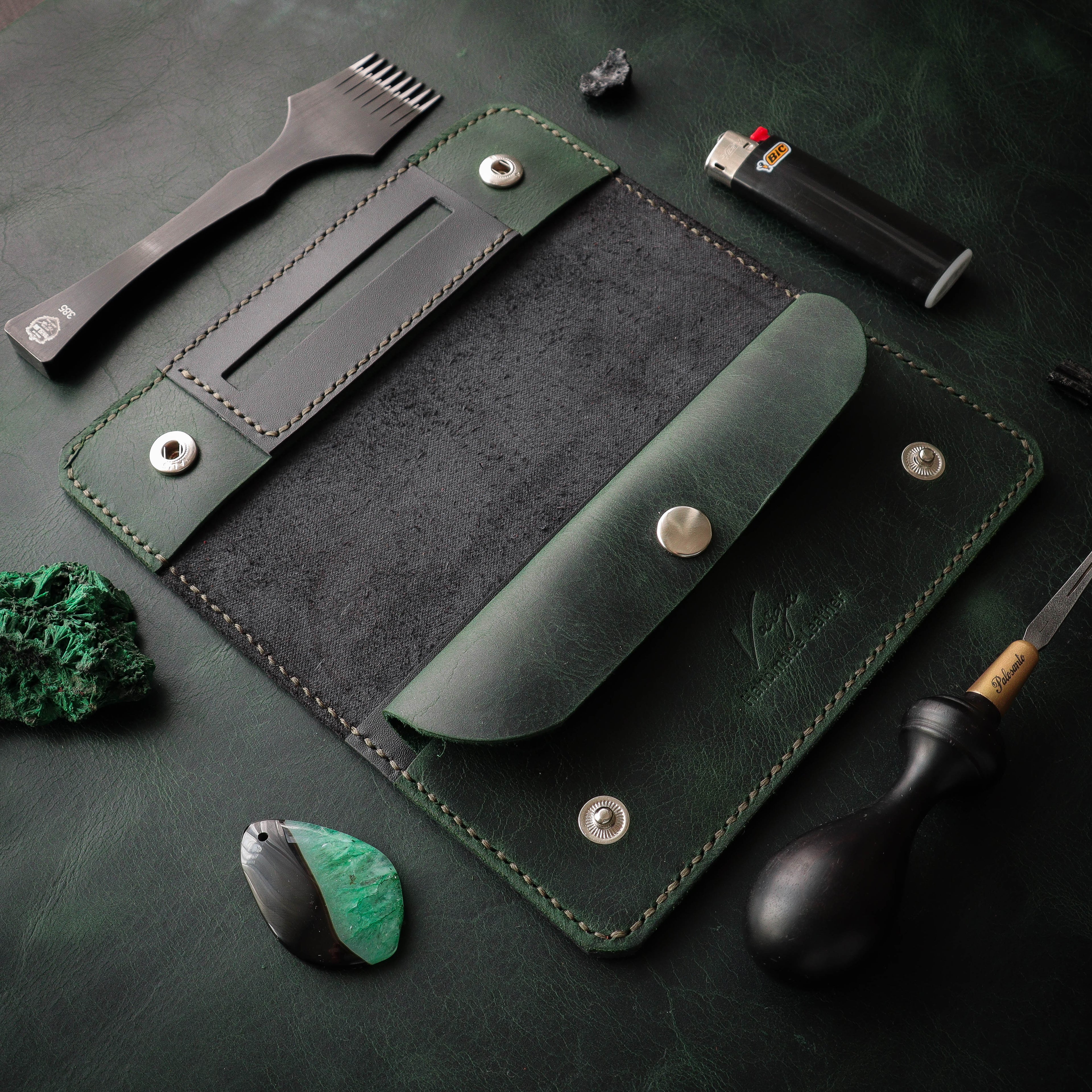 Црно-зелена кеса за дуван 