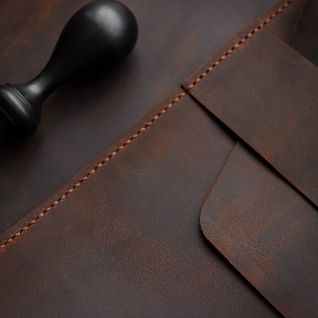 Браон торба за лаптоп