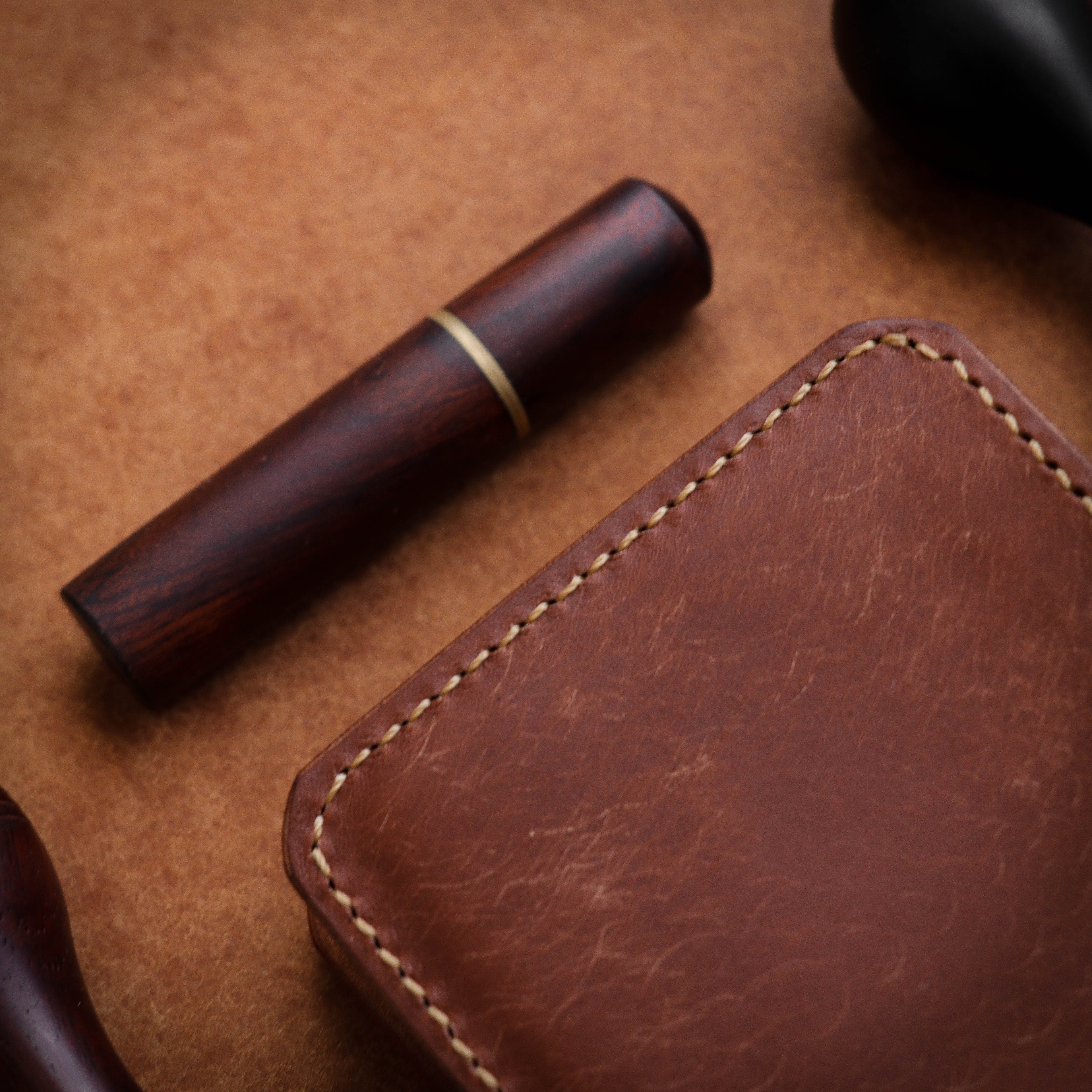 Тамно-светлобраон Пуебло новчаник