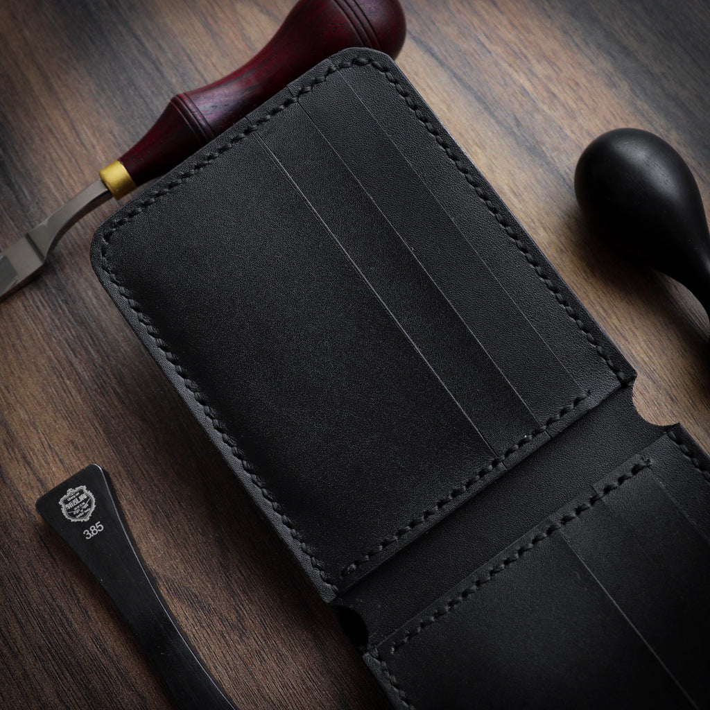 Црни новчаник V1