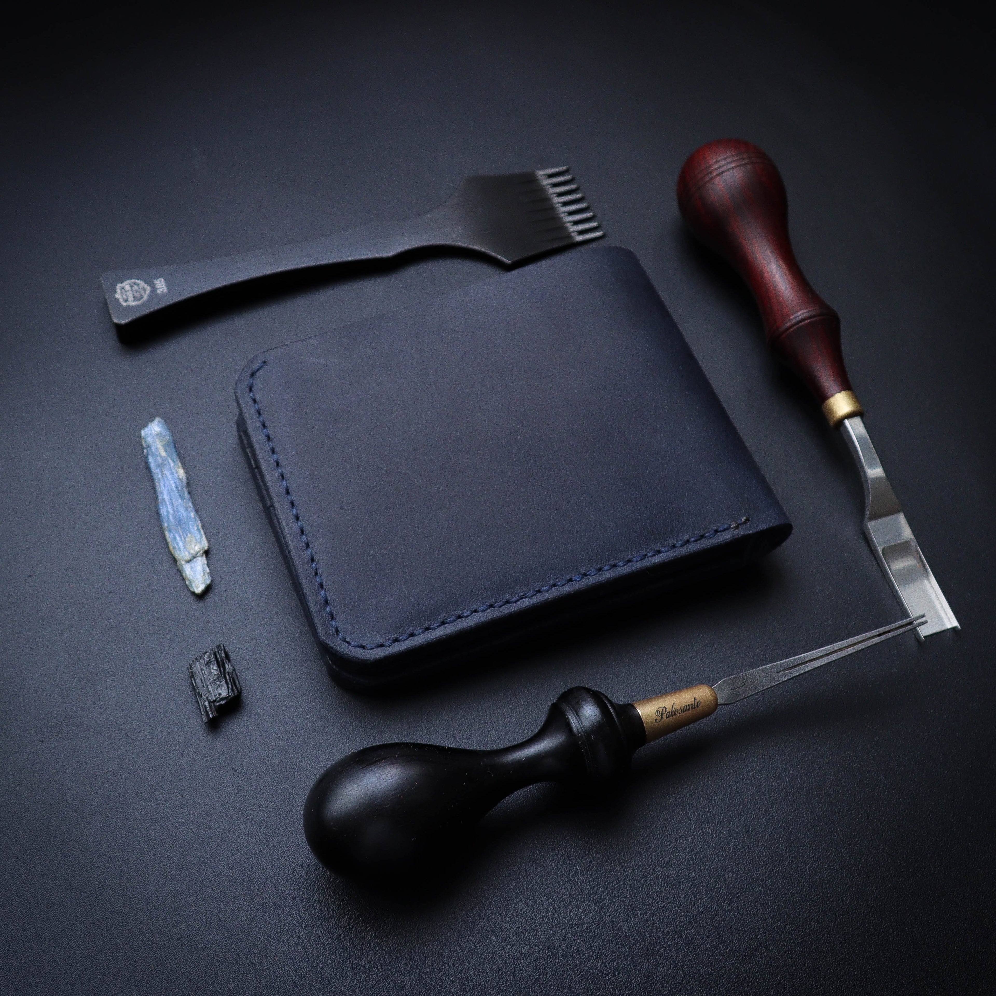 Тегет плави новчаник V1