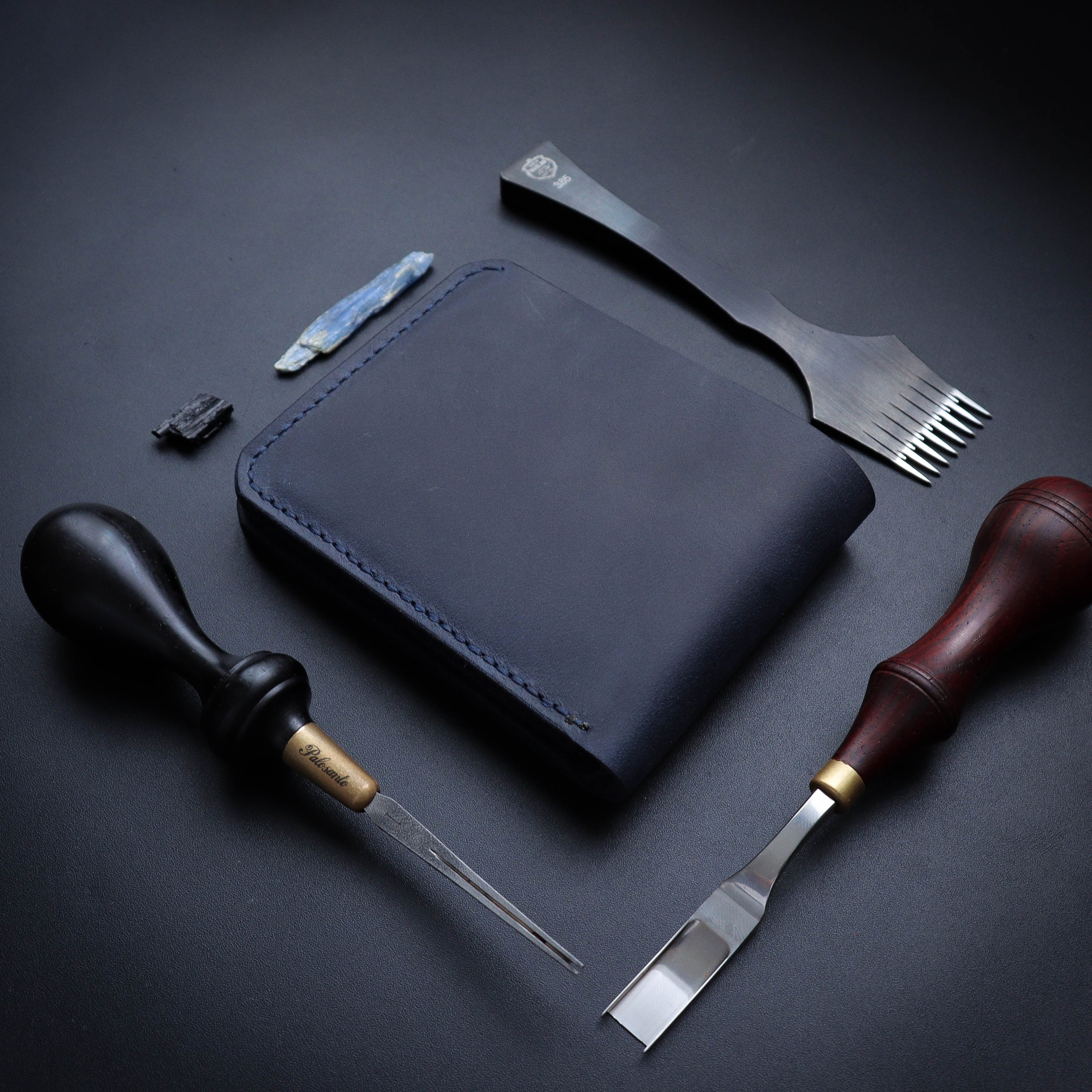 Тегет плави новчаник V1