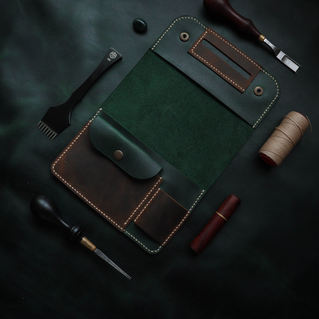 Велика зелено-браон кеса за дуван