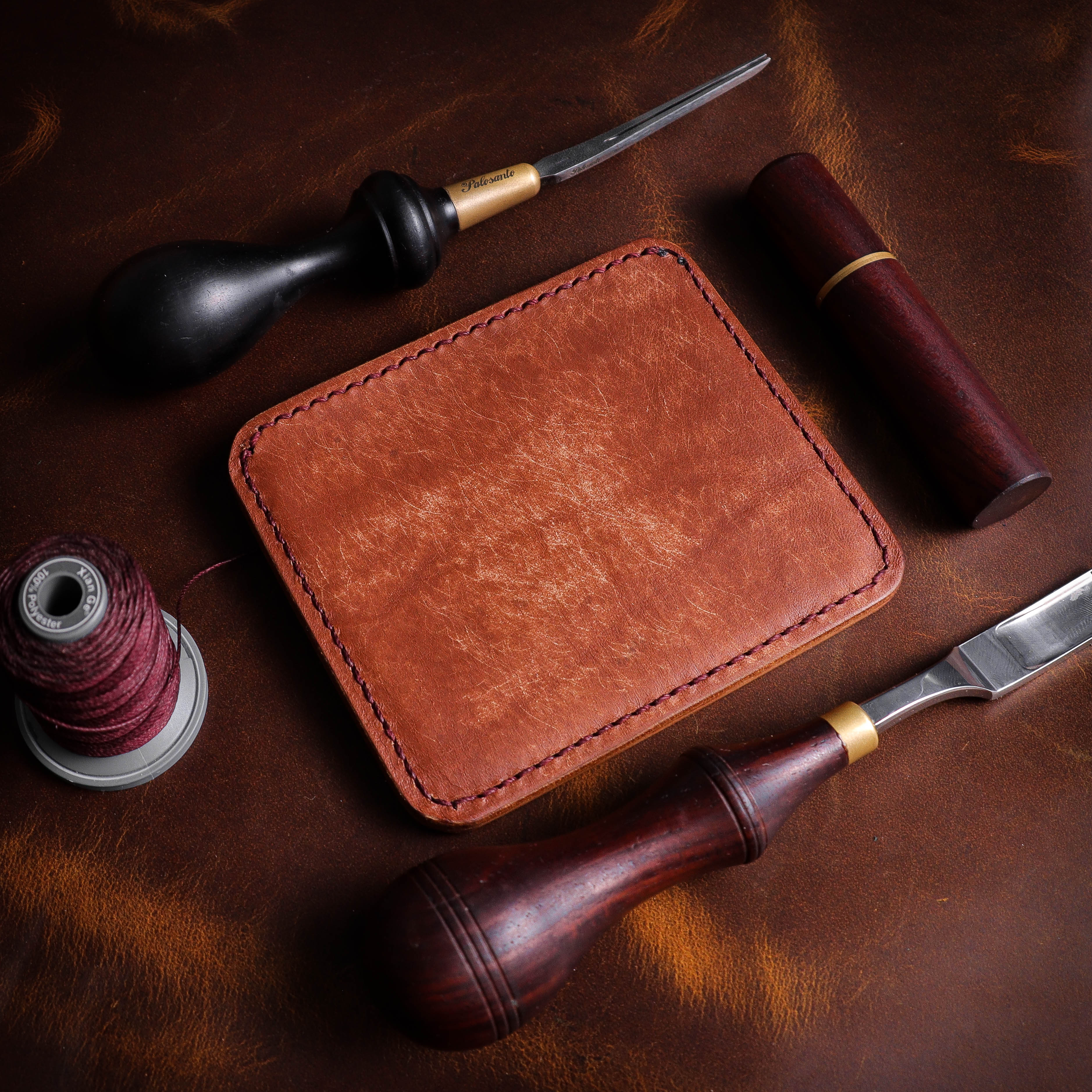 Држач за картице Semi Shell Cordovan