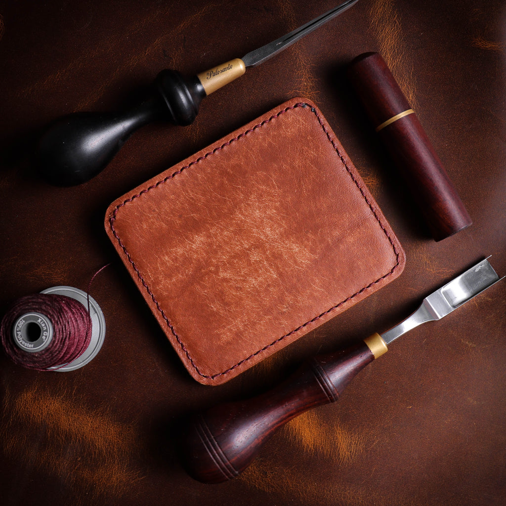 Држач за картице Semi Shell Cordovan