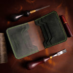 Зелено-браон новчаник U1 