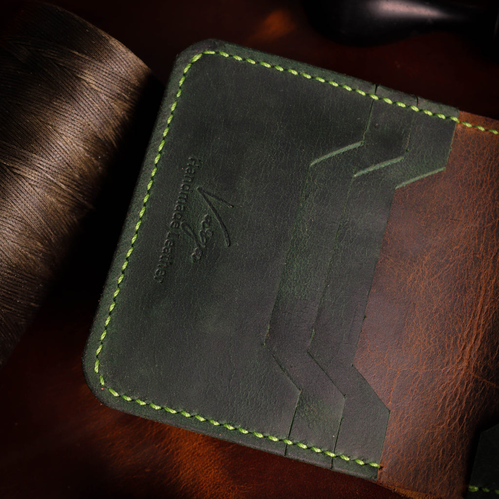 Зелено-браон новчаник U1 