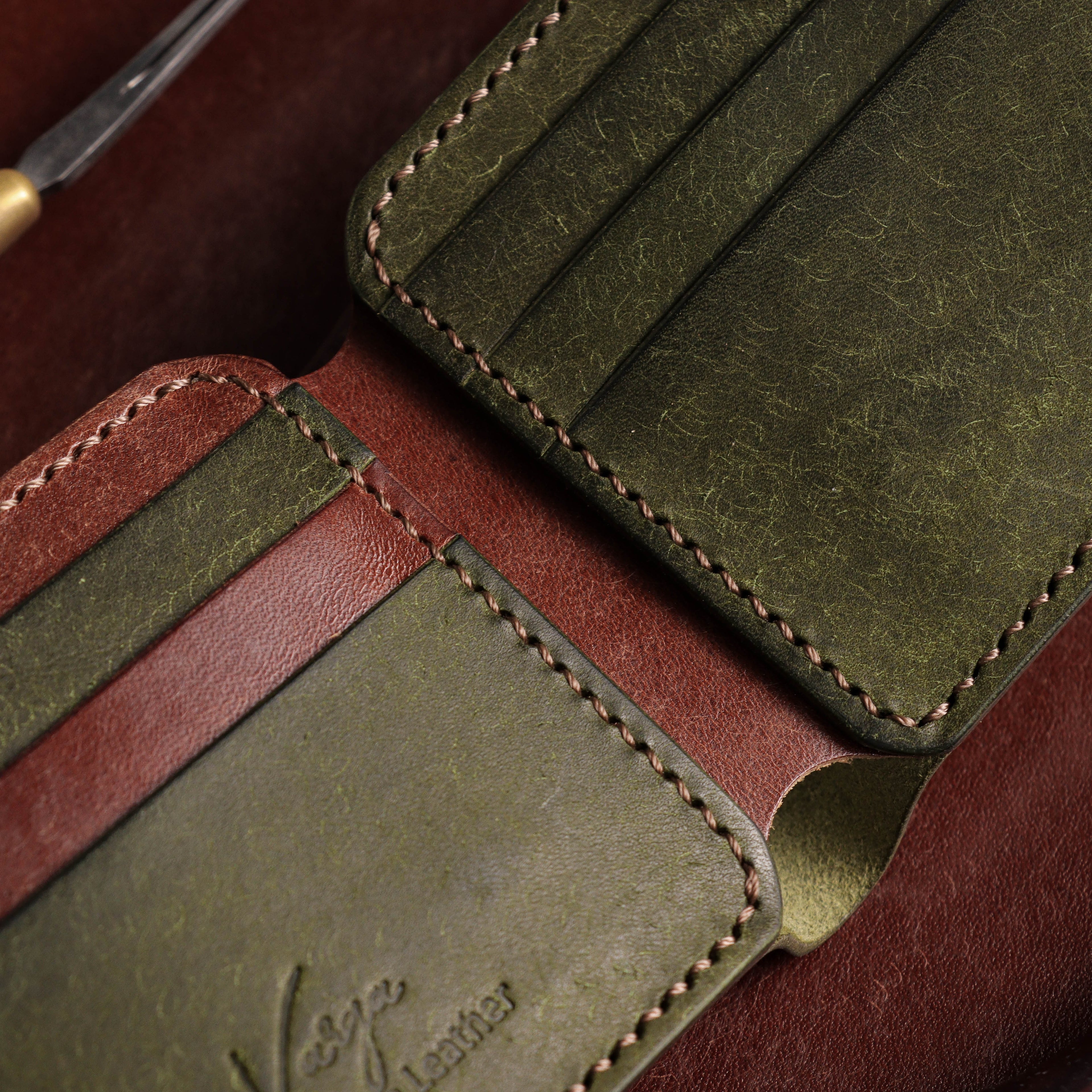 Браон и зелени Пуебло новчаник