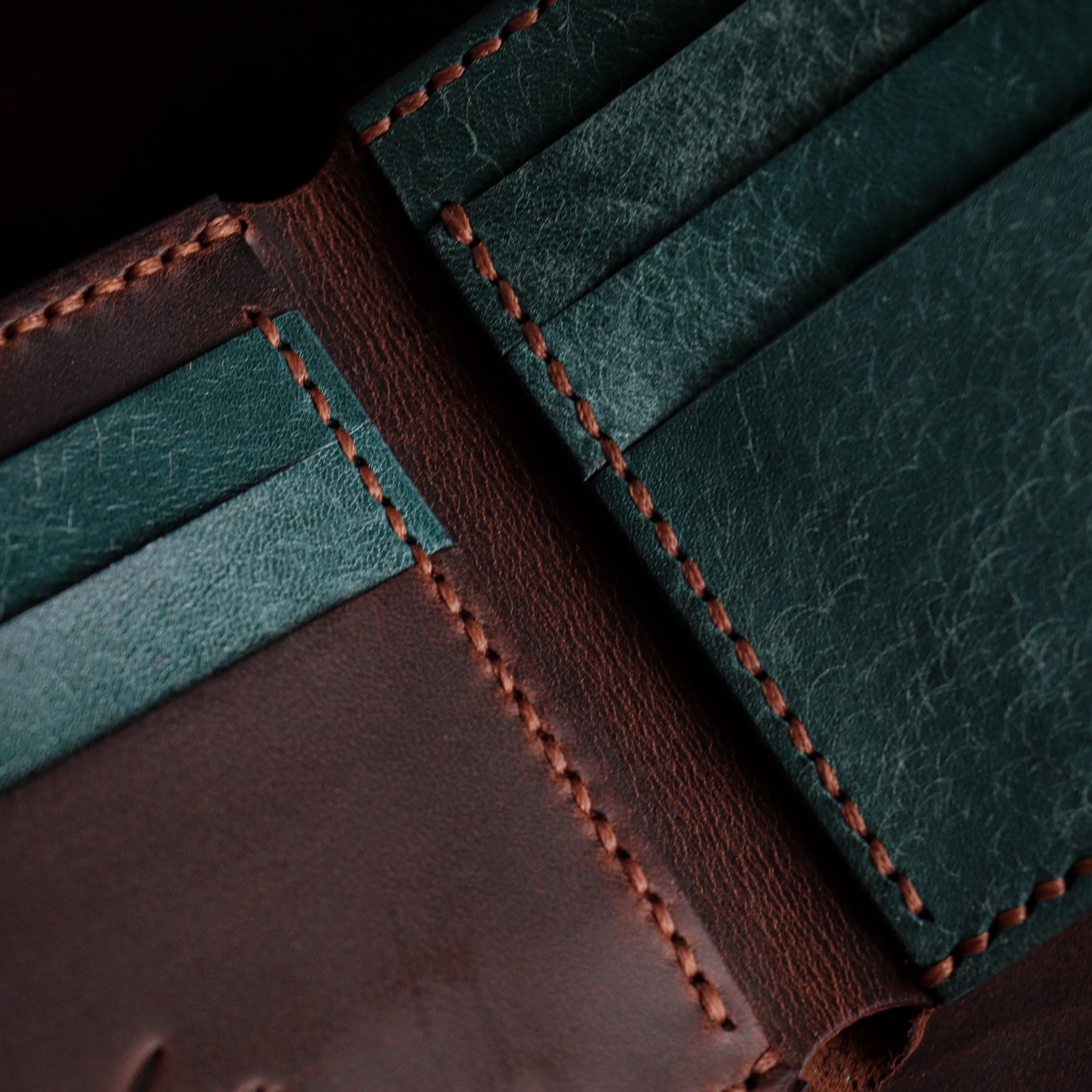 Браон и плави Пулуп и Пуебло новчаник