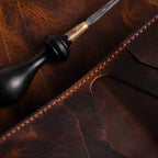 Браон новчаник U2