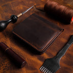 Браон новчаник U2